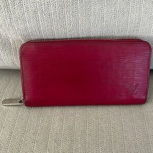 LOUIS VUITTON RED EPI ZIPPY